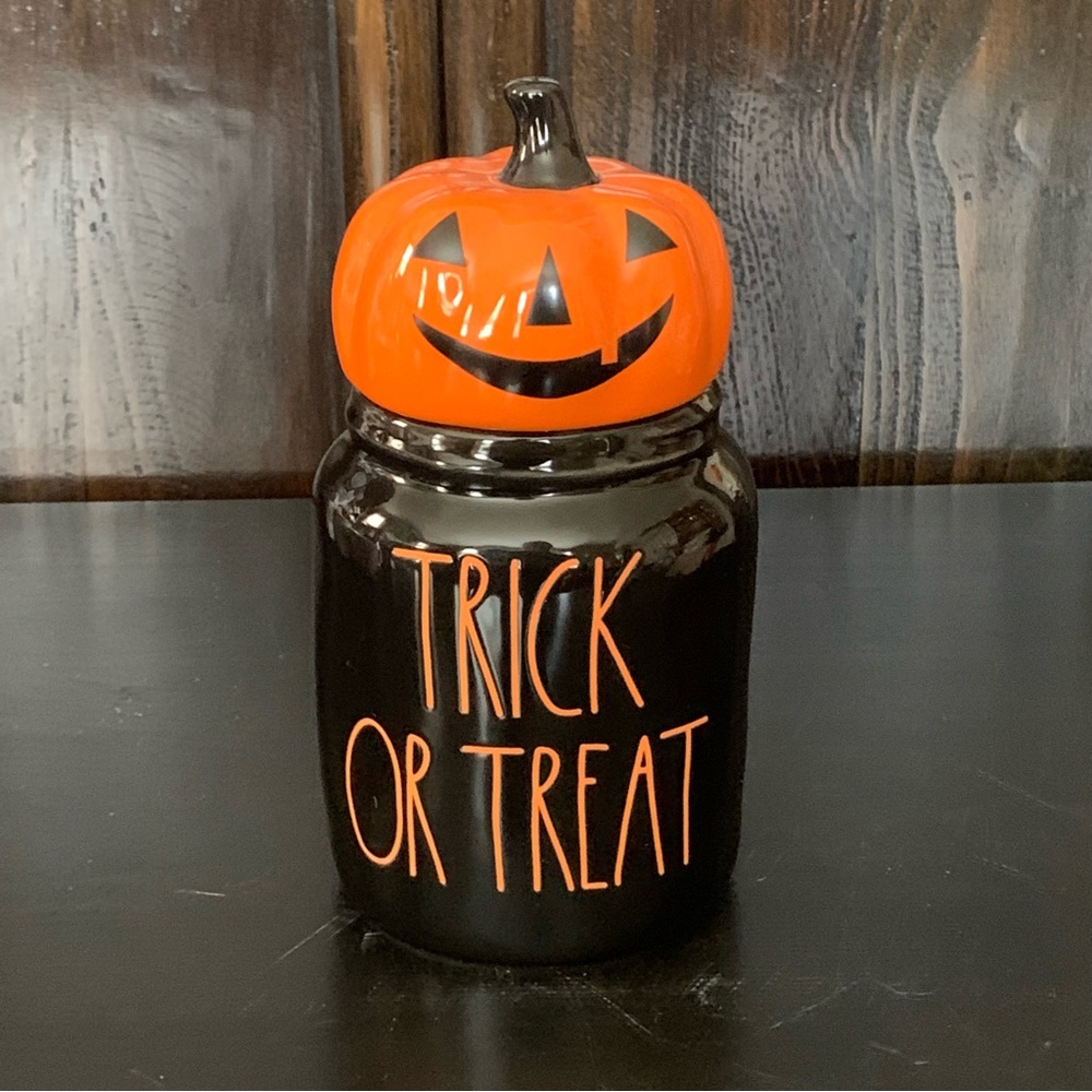 Rae Dunn TRICK OR TREAT Jack O’ Lantern Figural Halloween Canister